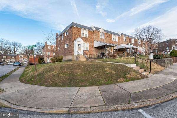 869 GAINSBORO RD, Drexel Hill, PA 19026