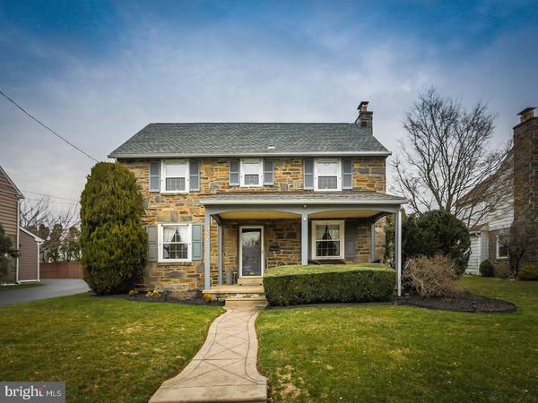 917 COLLENBROOK AVE, Drexel Hill, PA 19026