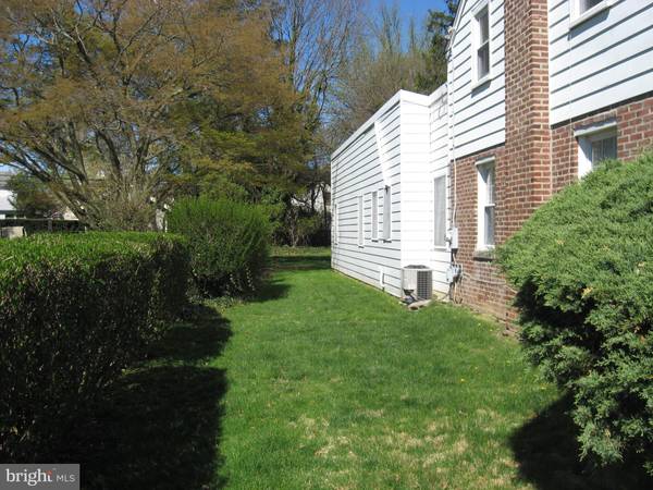 Havertown, PA 19083,412 WALNUT PL