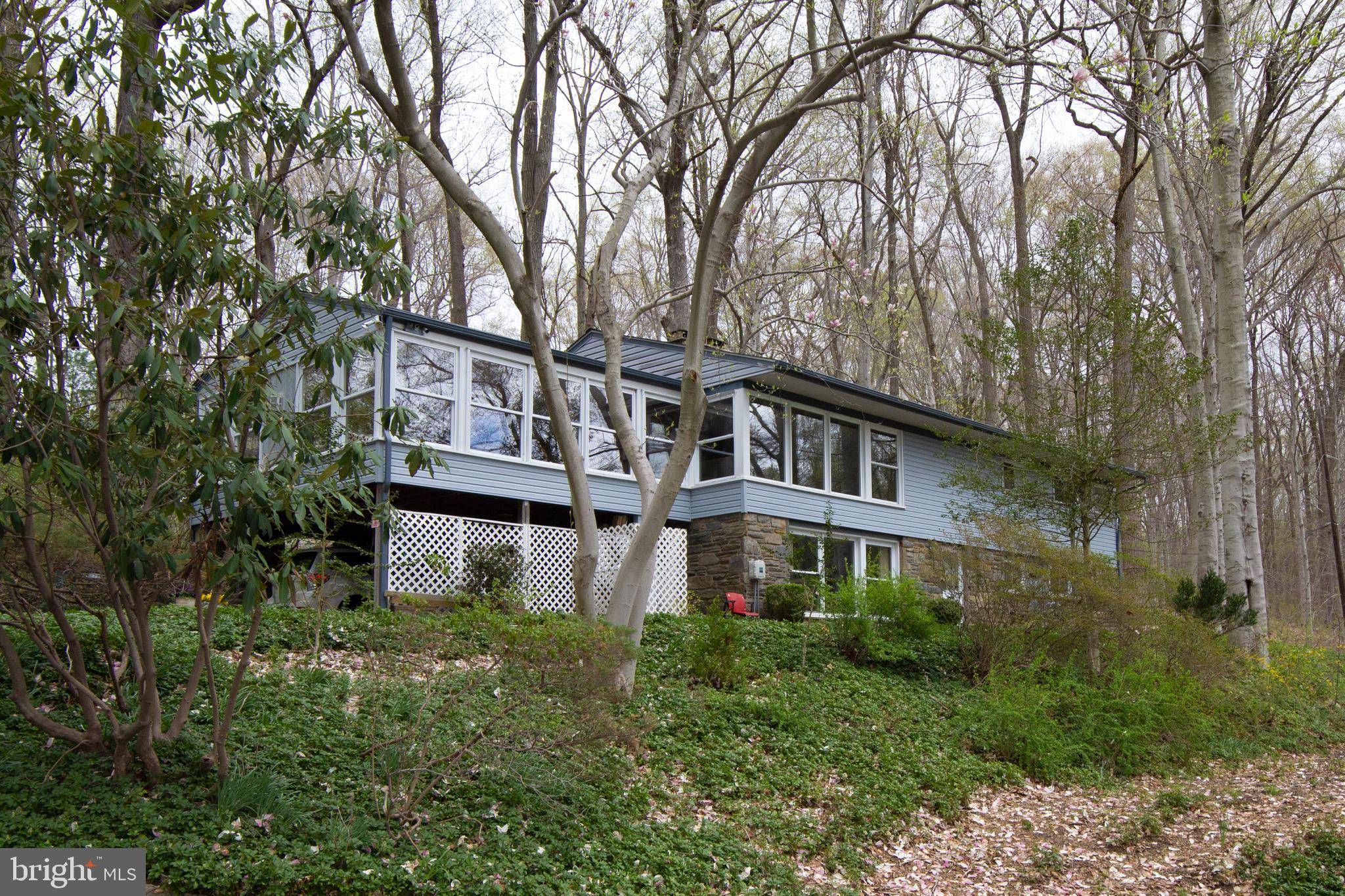 1233 HUNT CLUB LN, Media, PA 19063