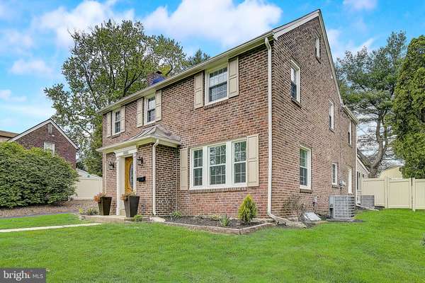 Drexel Hill, PA 19026,5005 DERMOND RD