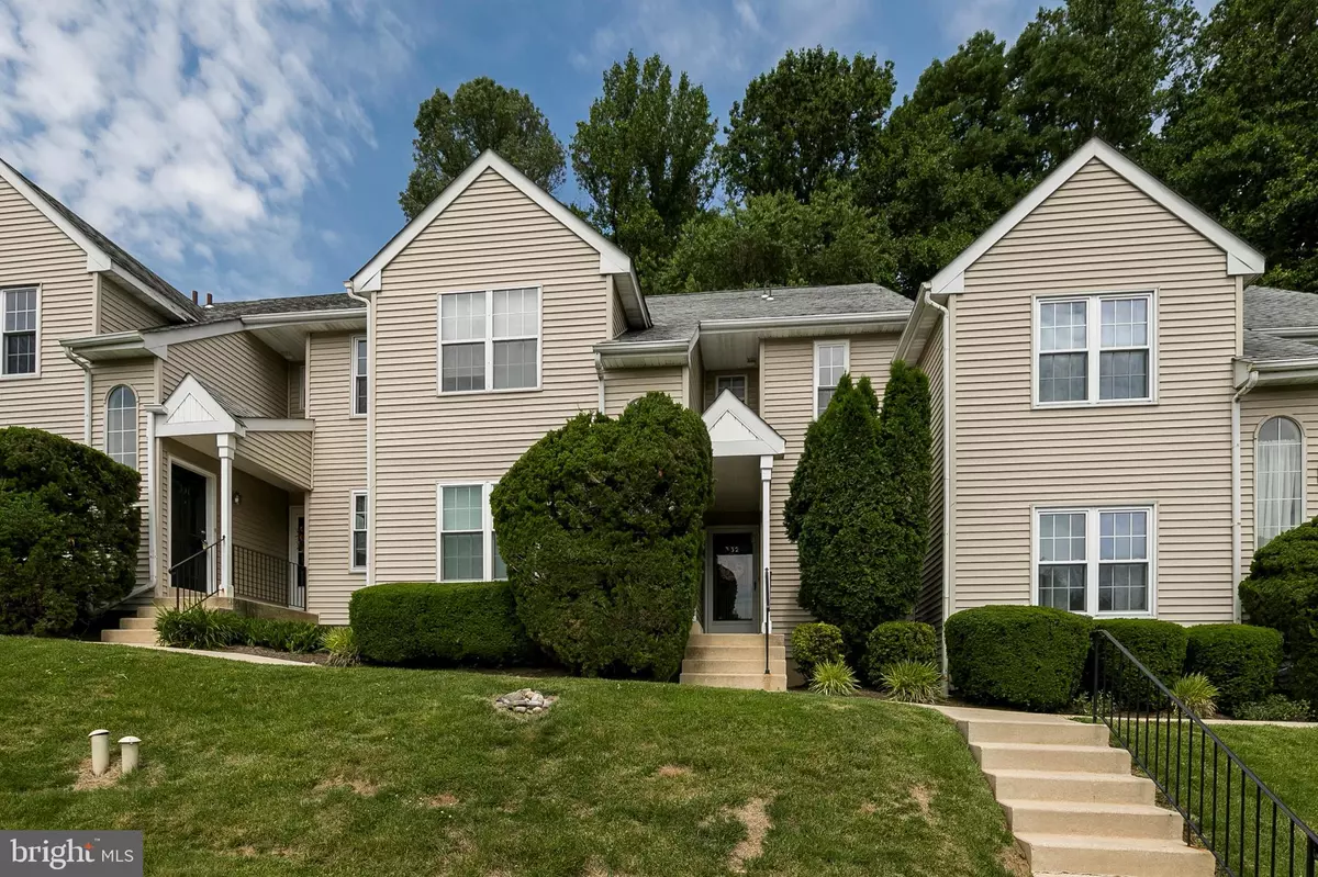 Aston, PA 19014,332 CASHEL CT