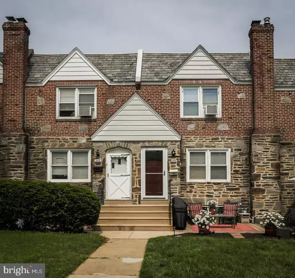 Drexel Hill, PA 19026,725 DERWYN RD