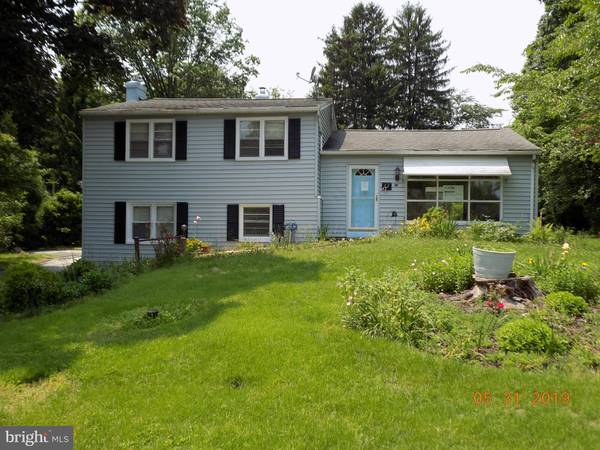 813 RIDGE LN, Media, PA 19063