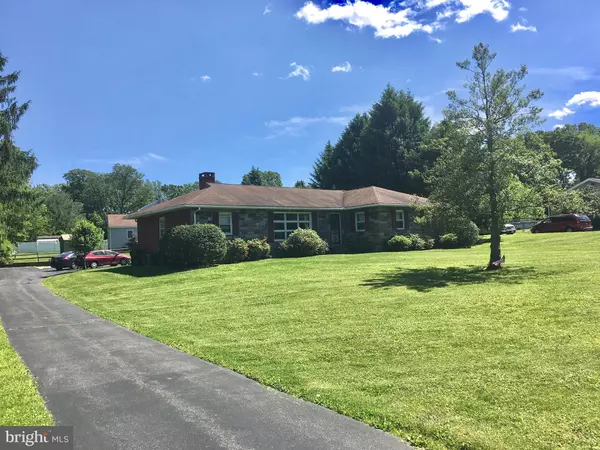 Boothwyn, PA 19061,2407 LARKIN RD