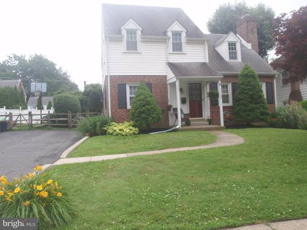 Drexel Hill, PA 19026,5122 BOND AVE