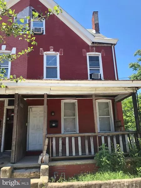 218 HIGHLAND AVE, Chester, PA 19013