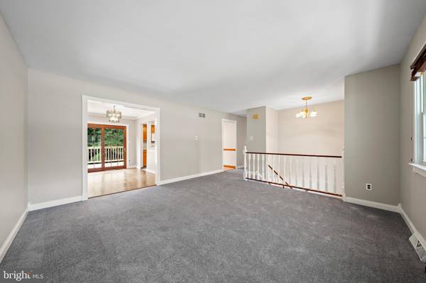 Upper Chichester, PA 19061,2429 W COLONIAL DR