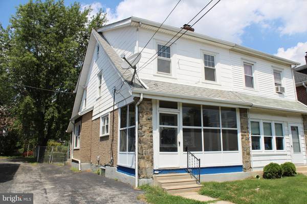 49 W BROADWAY AVE, Clifton Heights, PA 19018