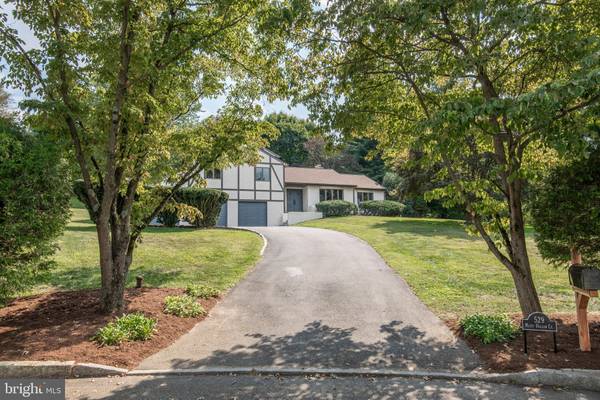 Bryn Mawr, PA 19010,529 MISTY HOLLOW CT