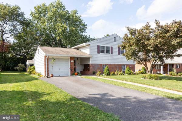 212 FOULKE LN, Springfield, PA 19064