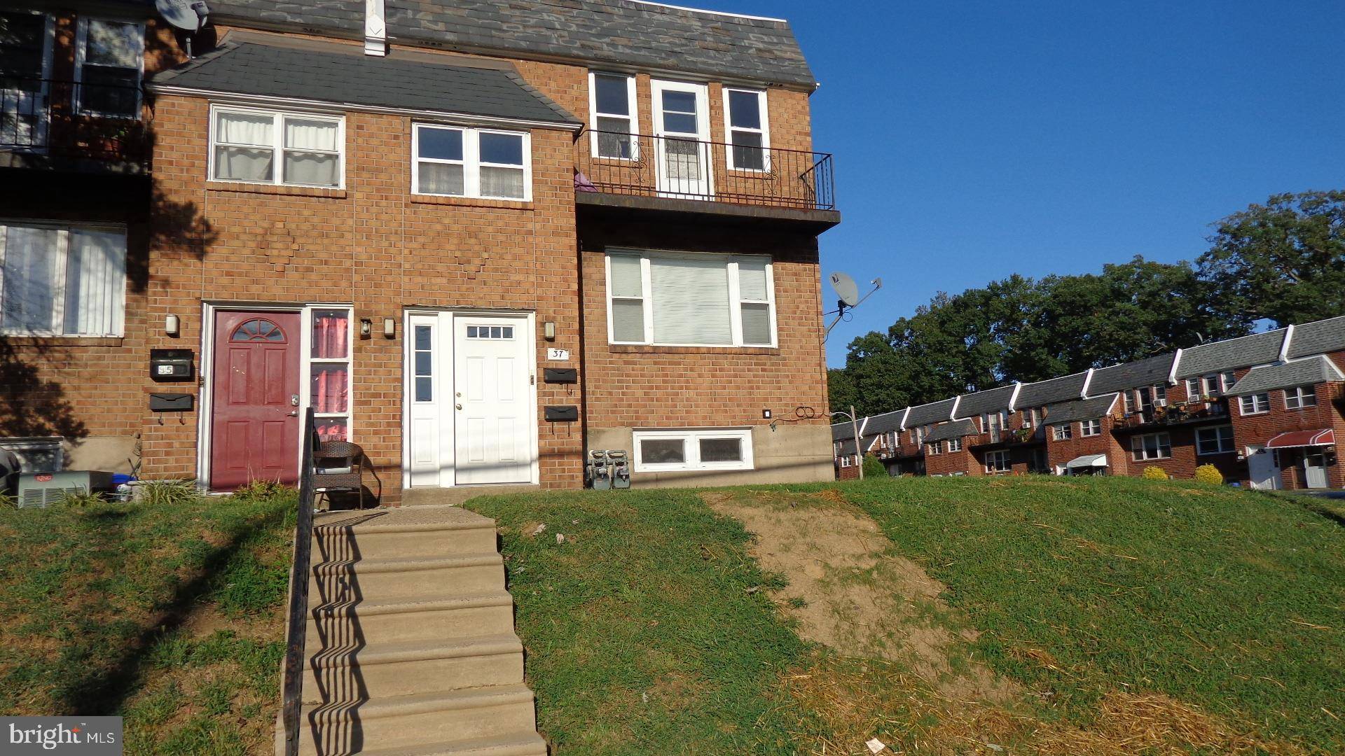 Aldan, PA 19018,37 S OAK AVE