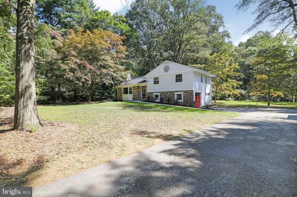 351 MOUNT ALVERNO RD, Media, PA 19063