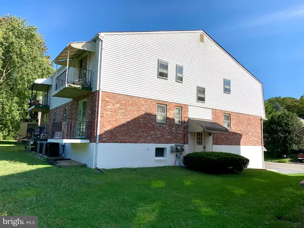 Morton, PA 19070,624 COUNTRY LN