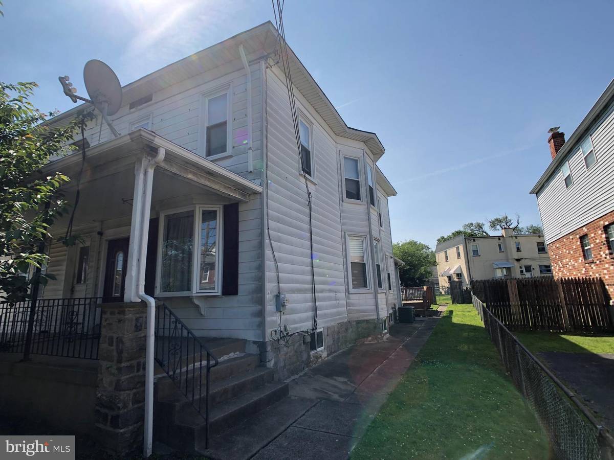 Clifton Heights, PA 19018,21 E MADISON AVE