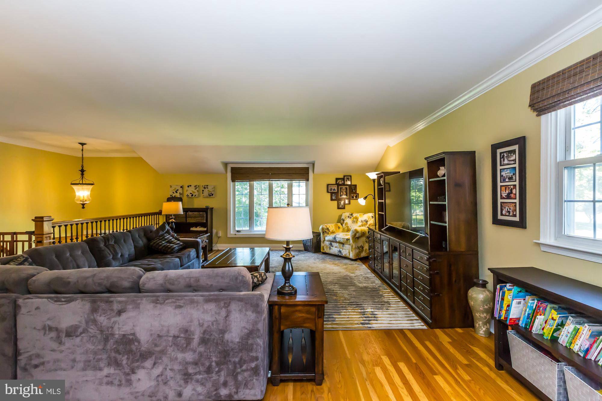 Springfield, PA 19064,413 DOE RUN LN