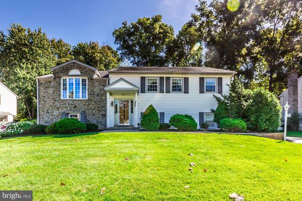 413 DOE RUN LN, Springfield, PA 19064