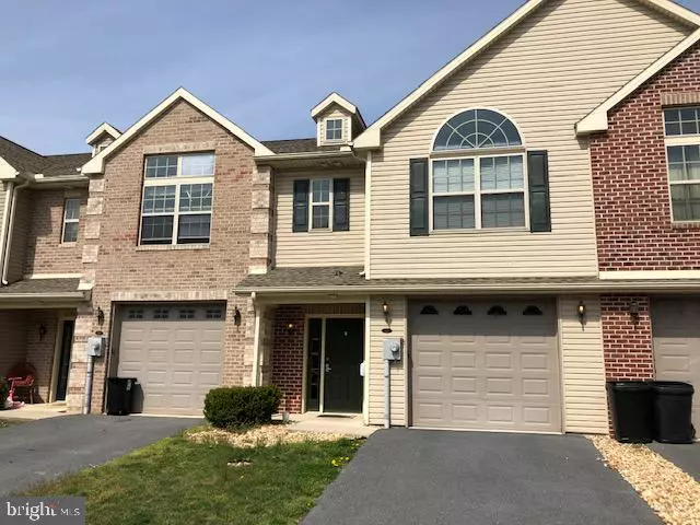 238 MERIWEATHER DR, Chambersburg, PA 17201