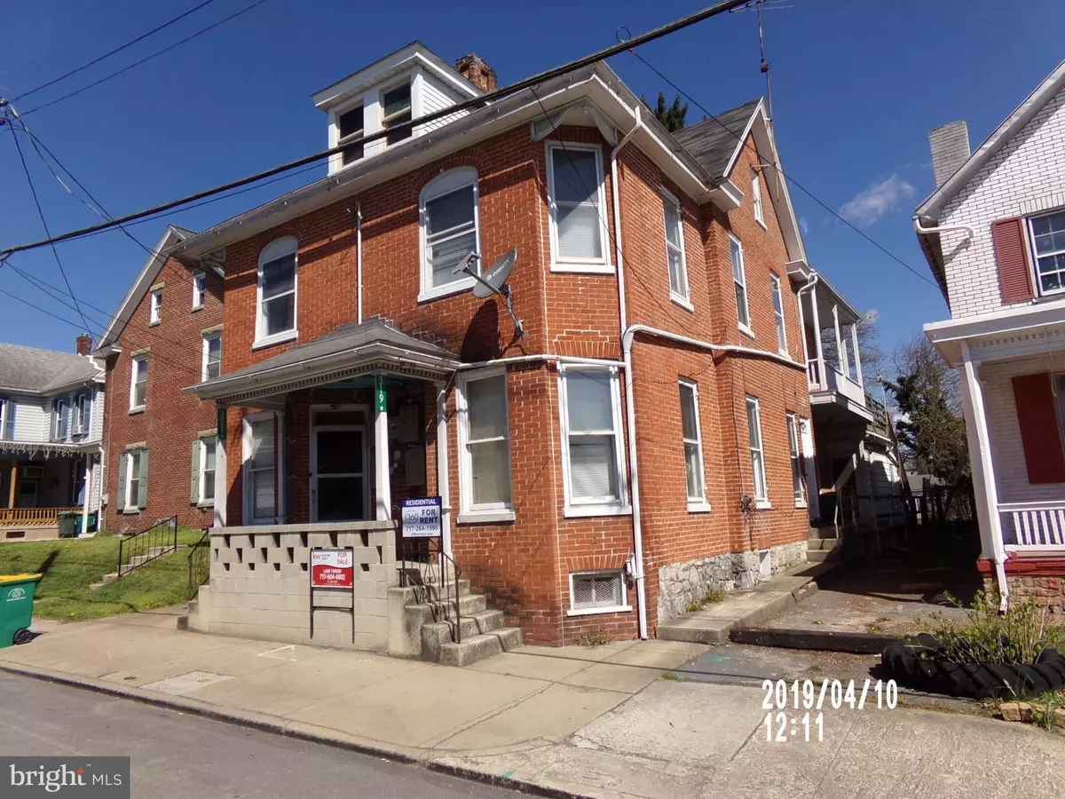 Chambersburg, PA 17201,319-321 LINCOLN WAY WEST