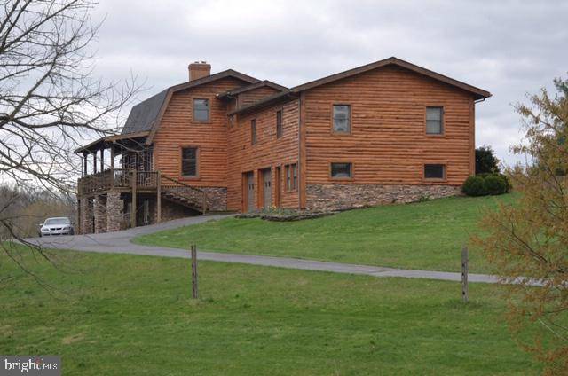 4030 WEST WEAVER, Greencastle, PA 17225