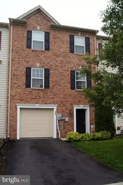 223 WHITLEY DR, Chambersburg, PA 17201