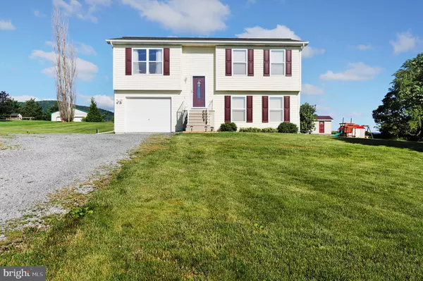 13795 BAIN RD, Mercersburg, PA 17236