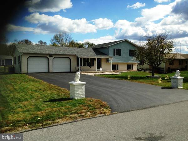 12498 RANDY DR, Greencastle, PA 17225