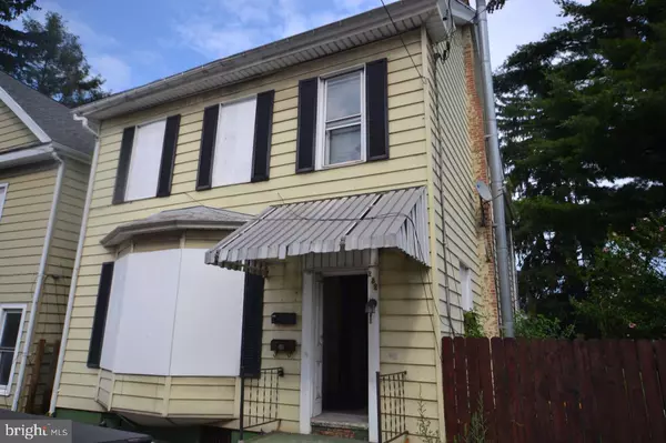 232 S 2ND STREET, Chambersburg, PA 17201