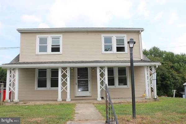 3359 WILLIAMSON RD, Greencastle, PA 17225