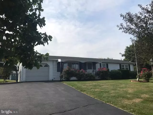 6180 MOUNTAIN VIEW DR, Chambersburg, PA 17202