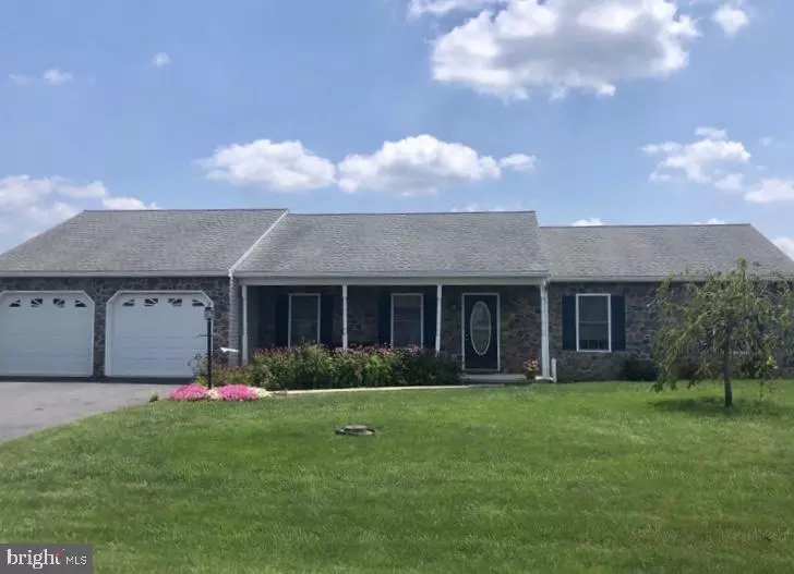 235 GROVE DR, Shippensburg, PA 17257