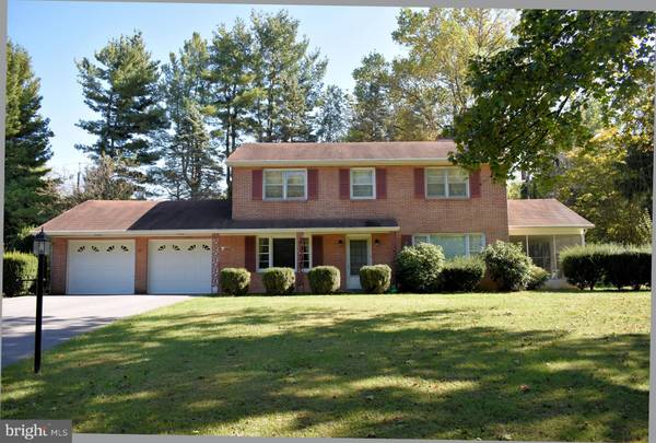 63 WOODLAND WAY, Chambersburg, PA 17202