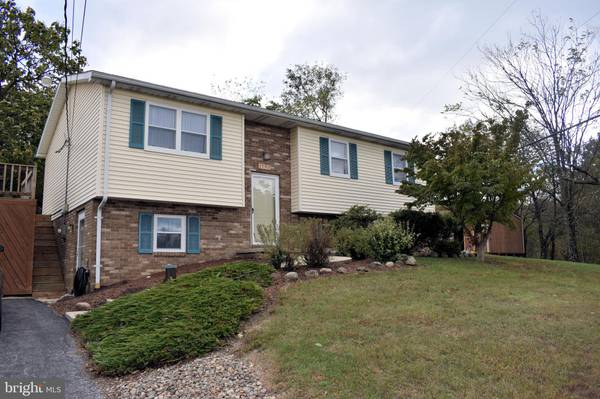 1793 SOLLENBERGER RD, Chambersburg, PA 17202