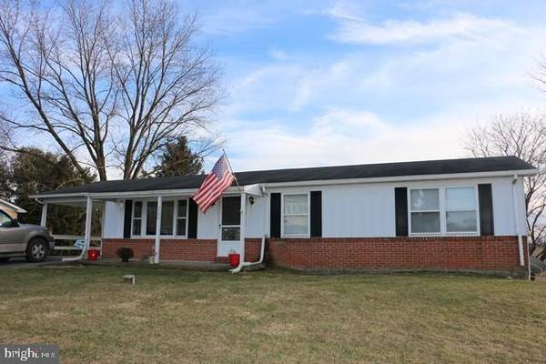 5796 IRON BRIDGES, Waynesboro, PA 17268