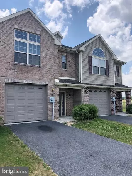 243 MERIWEATHER DR, Chambersburg, PA 17201