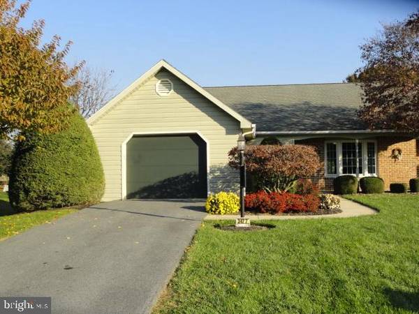 3477 TROON DR, Chambersburg, PA 17202