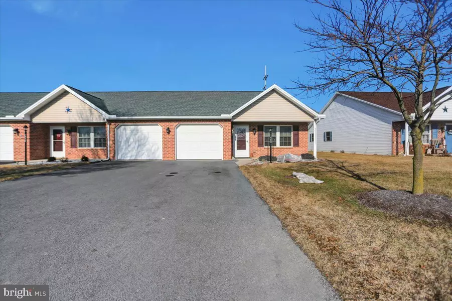 408 KARA WAY #17, Shippensburg, PA 17257