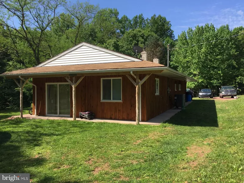 2450 DENEENS GAP RD, Warfordsburg, PA 17267