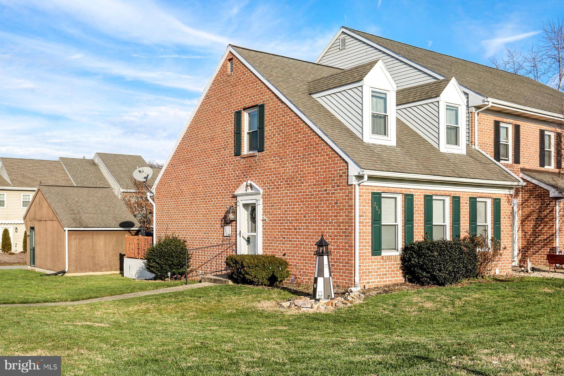253 HUNTINGTON DR, Mountville, PA 17554