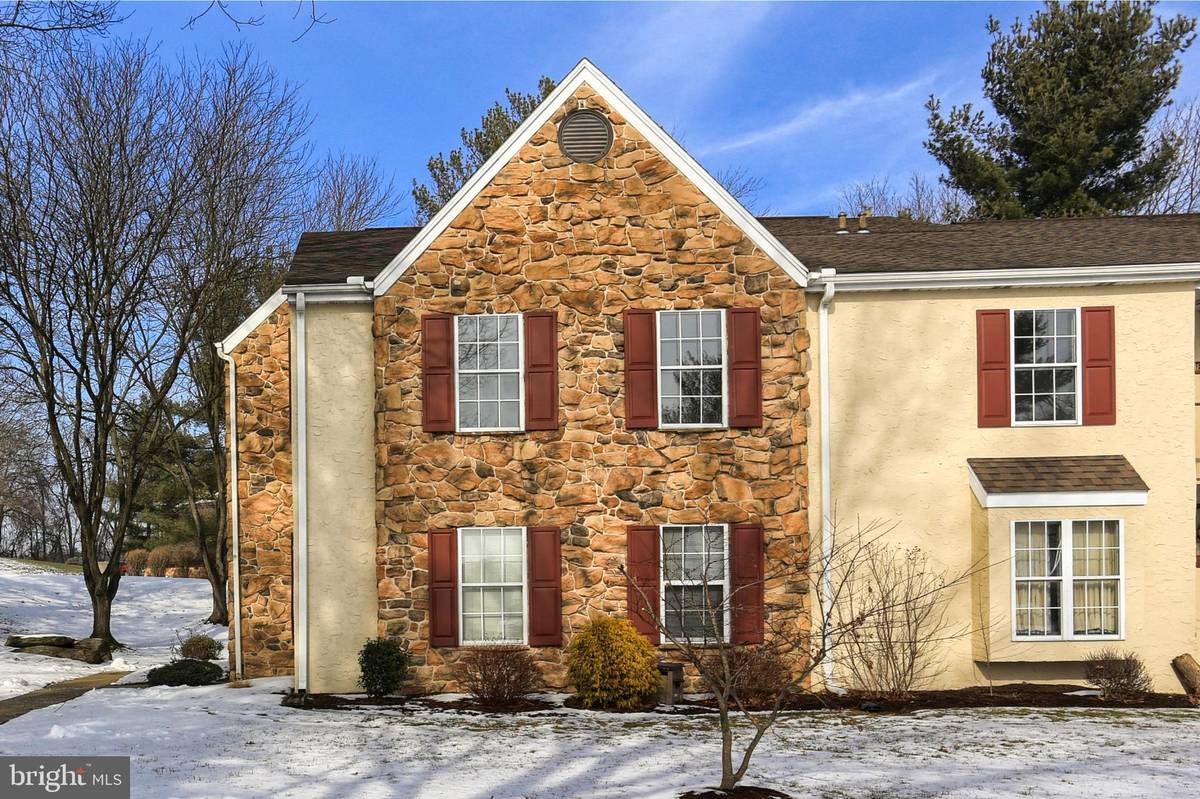 Millersville, PA 17551,190 OAK KNOLL CIR