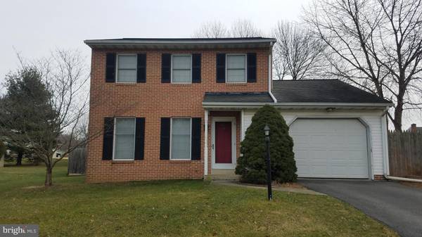 2271 BOB WHITE LN, Lancaster, PA 17601