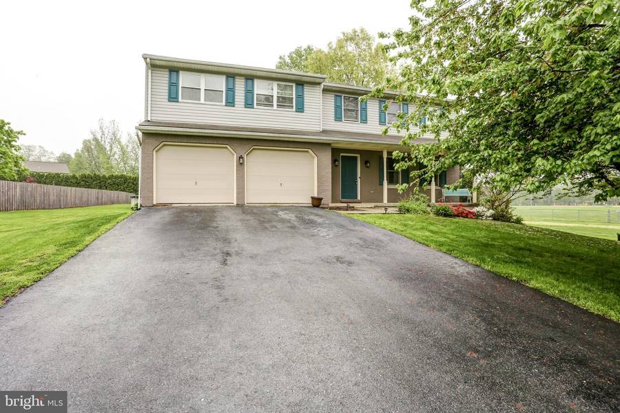 87 GOVERNOR STABLE RD, Elizabethtown, PA 17022