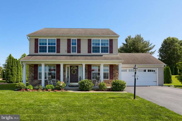 214 FALLOWFIELD DR, Leola, PA 17540