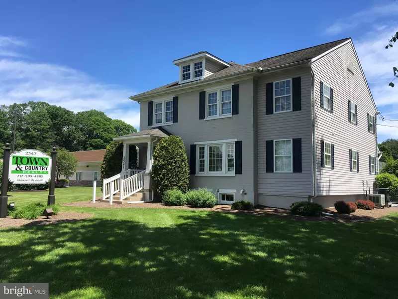 2547 LITITZ PIKE, Lancaster, PA 17601