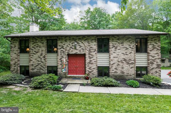 Narvon, PA 17555,5960 MICHELE DR
