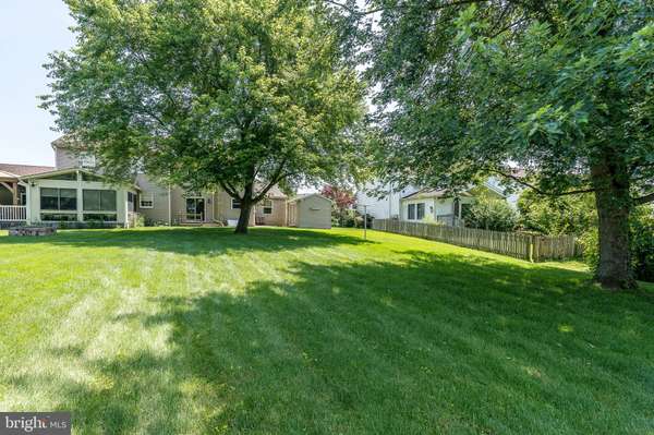 Lititz, PA 17543,105 LAURIE LN