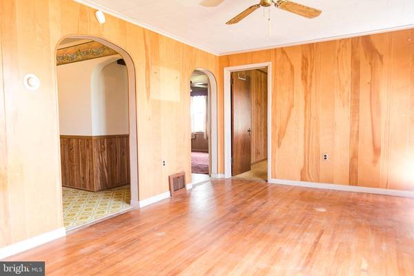 Reinholds, PA 17569,186 MECHANIC ST