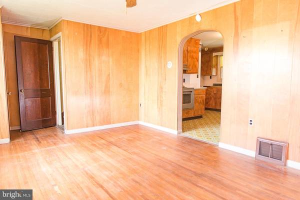 Reinholds, PA 17569,186 MECHANIC ST