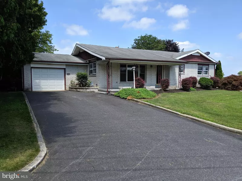 392 MUSSER RD, Mount Joy, PA 17552