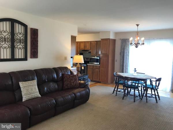 Strasburg, PA 17579,11 OAK VIEW DR